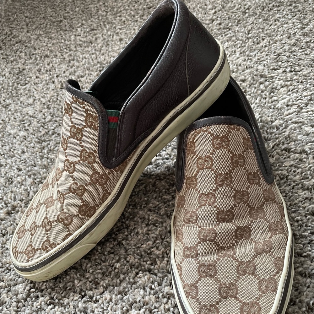 Gucci Vintage Slip-On Shoes